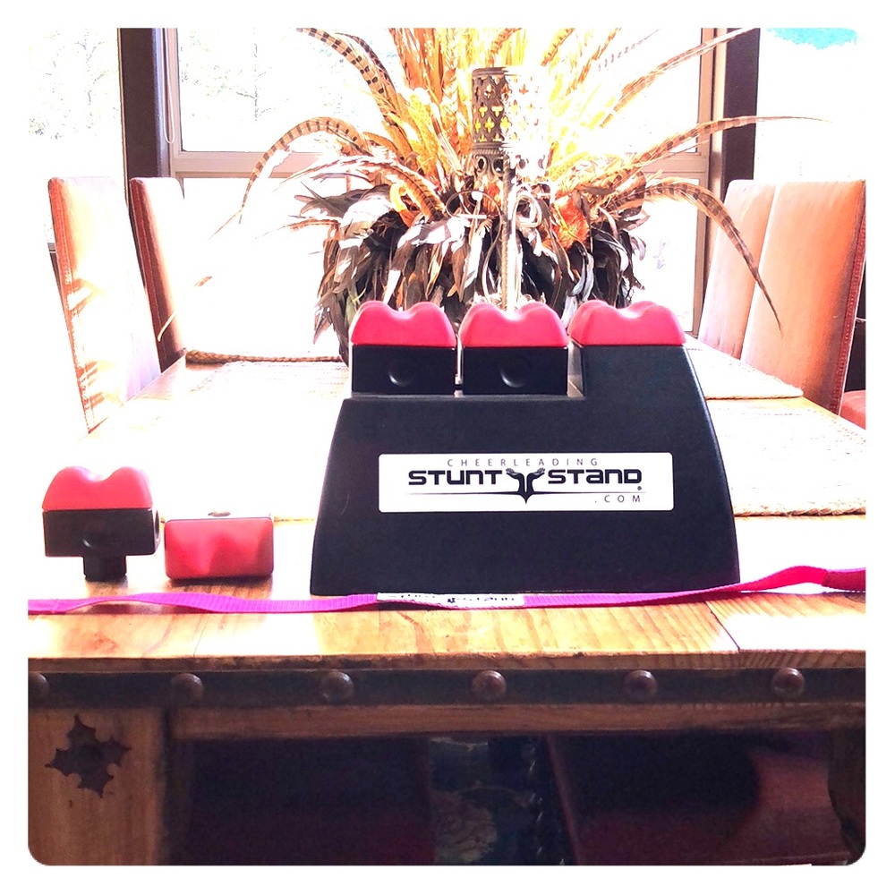 Stunt Stand